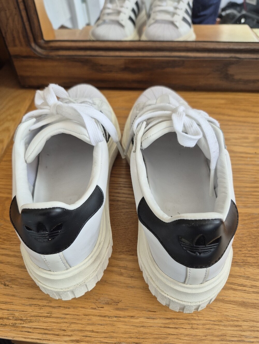 Adidas Originals Beyonce Superstar Platform Pointed Toe Sneakers US 7.5 FY7730 - Picture 6 of 10